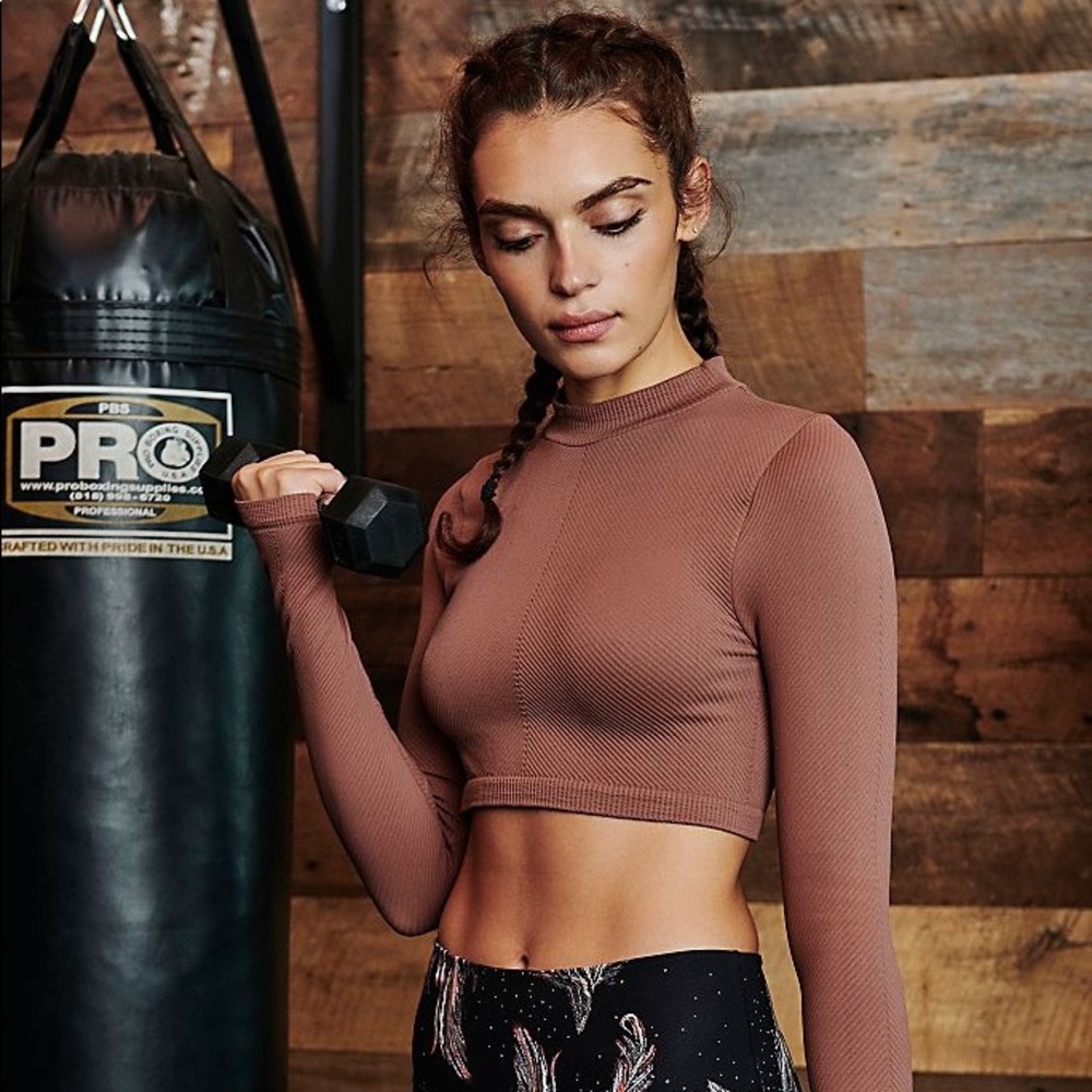 Free People Movement finish line top